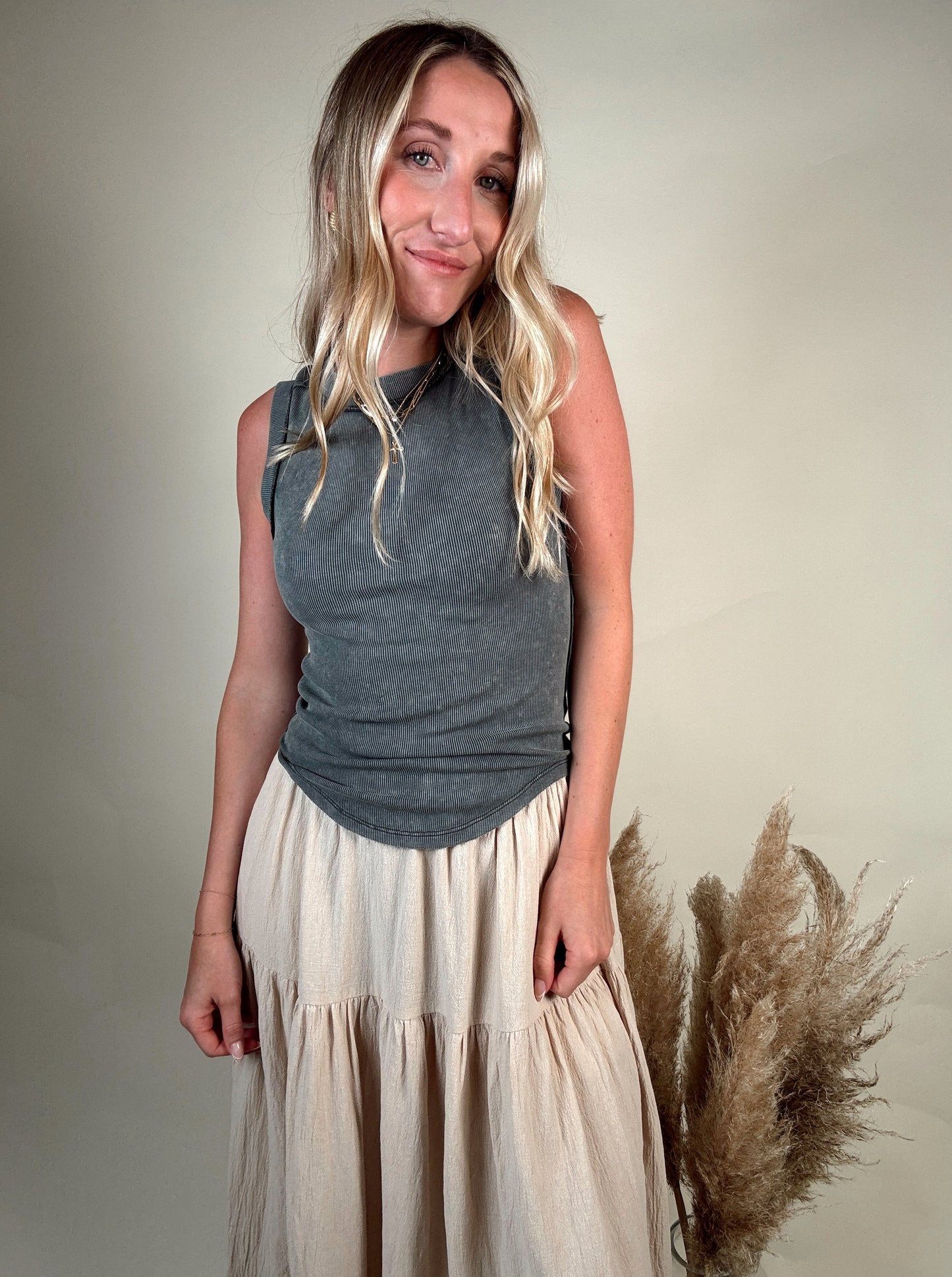 Logan Ribbed Tank Top - Washed Charcoal