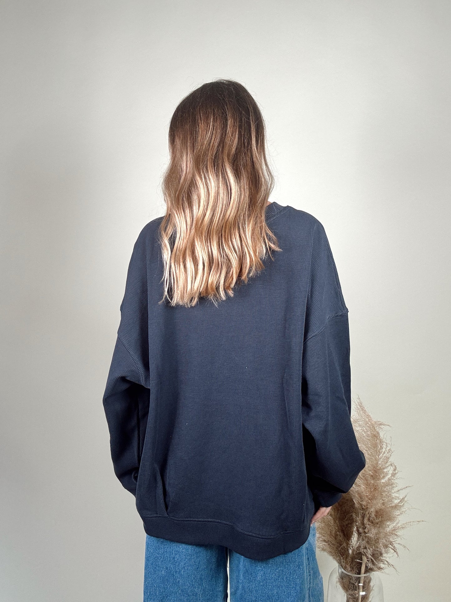 Around Town Crew Pullover - Navy
