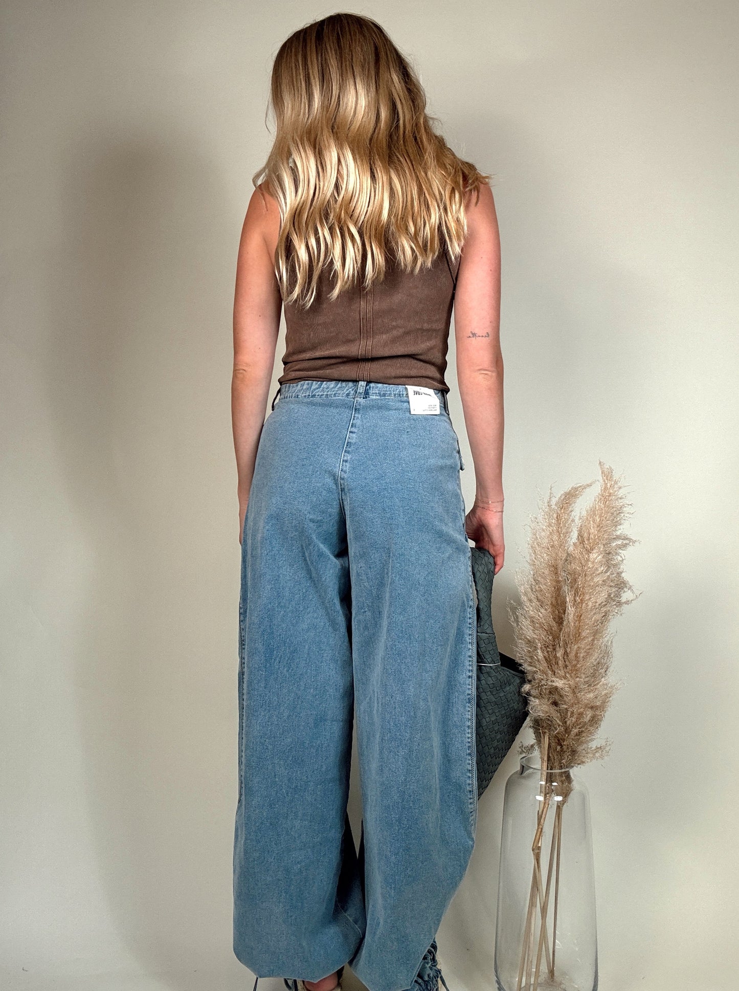 Lotus Jeans