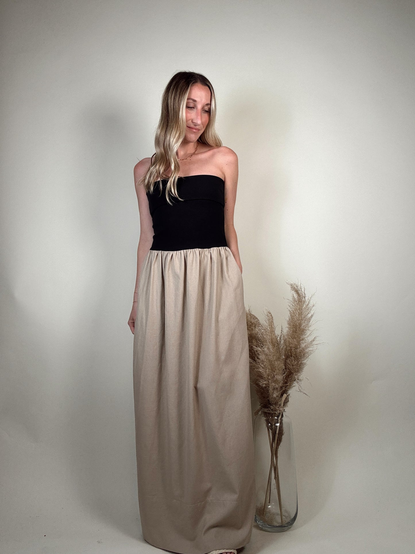 Remi Ribbed Linen Dress - Black PREORDER END OF APRIL