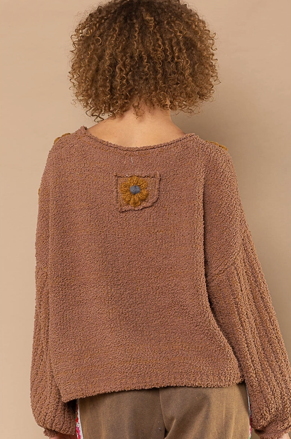 Teddy Floral Fleece Sweater Designed in round neck Balloon sleeves Relaxed fit Embellished floral patch pattern Berber fleece pullover sweater Specs/dimensions: - Bust: 27-1/2" - Length: 21" - Shoulder: 25-1/2" - Sleeve length: 17" 100% Polyester Color: Mocha