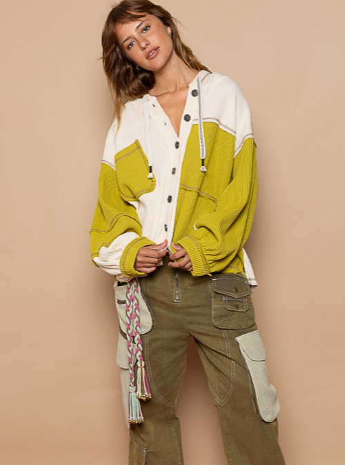 Stay warm in style with the Breck Balloon Sleeve Shacket. This lightweight quilted shacket features a hood for extra coverage, making it the perfect combo of functional and fashionable. Wear it open and layer it with your favorite boho pieces for the perfect look.