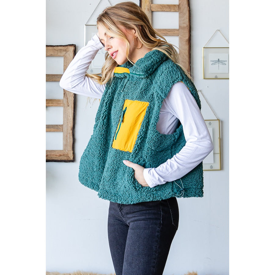 Sherpa Half Zip Vest - Green