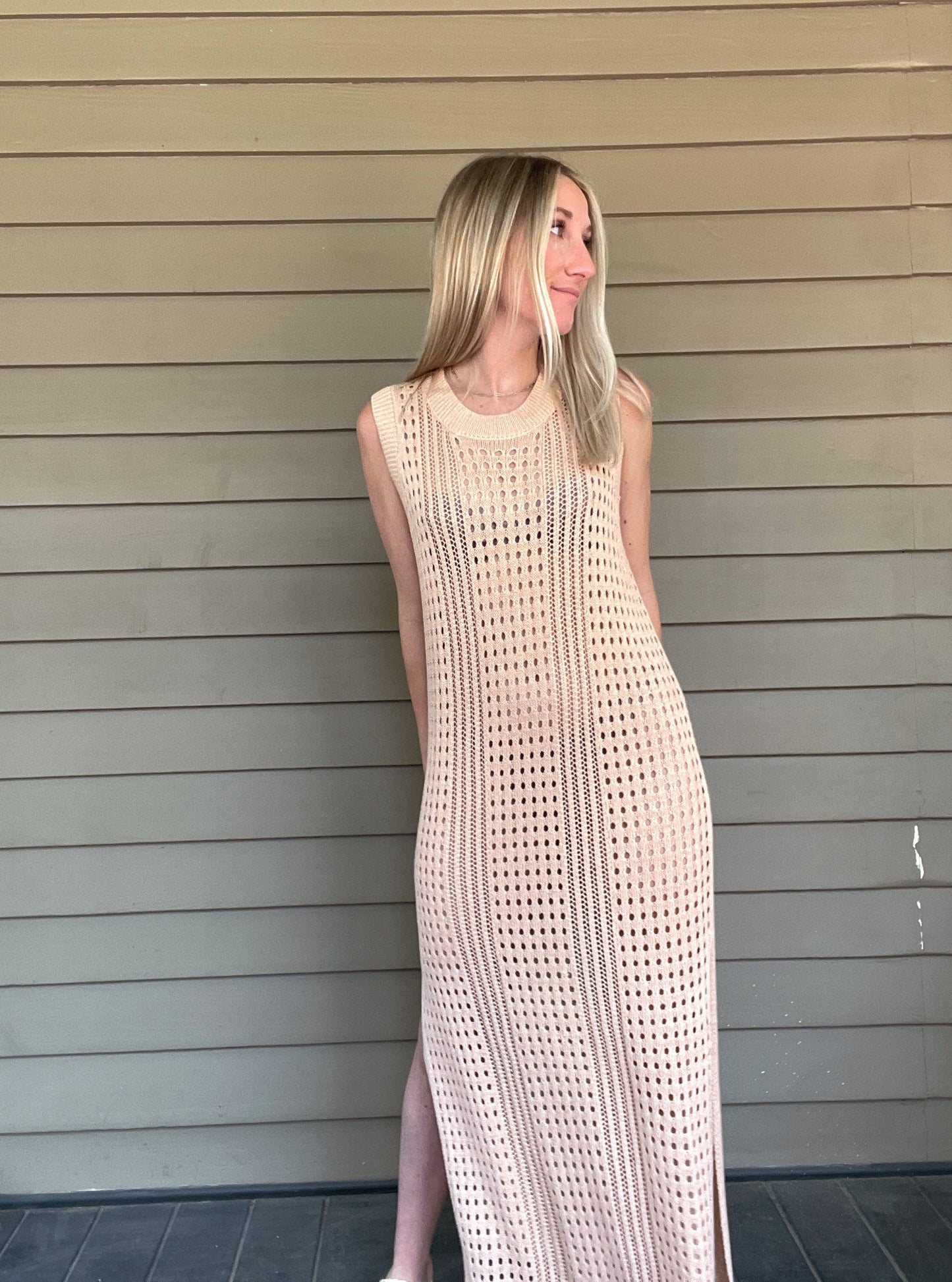 Paradise Cove Crochet Midi Dress - Blush Sleeveless crochet midi dress Perfect bathing suit cover up 100% Acrylic Color: Blush This Paradise Cove Crochet Midi Dress is perfect for summer days. Crafted with high-quality crochet, it features an elegant design that's timeless and stylish. With its lightweight fabric, you'll stay cool and comfortable all day. Look beautiful in this must-have dress.