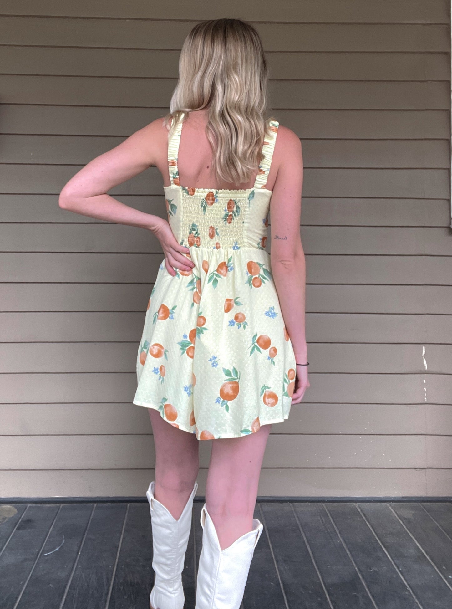Mimosa Moment Romper - Lemon Wide leg romper with fitted bust detail Collared neck line Pockets 100% Rayon Color: Lemon This bright and vibrant Mimosa Moment Romper is perfect for summer days. Crafted from breathable light fabric, it is sure to keep you cool and comfortable all day long. The bold yellow hue adds a cheerful note to any wardrobe.