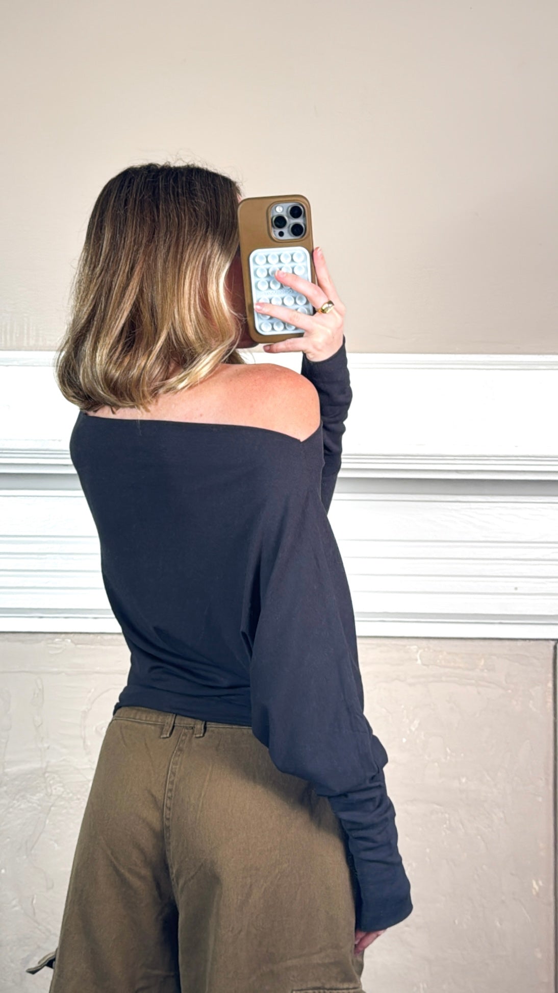 High-Density Jersey Dolman Sleeve Pullover -Black