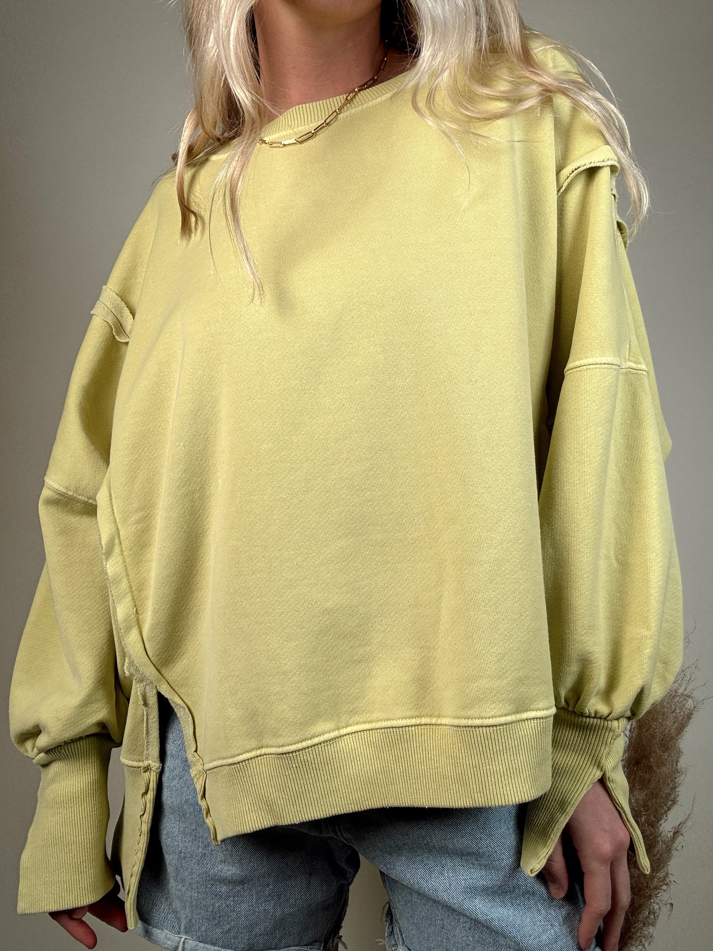 Organic Pigment Washed Sweatshirt - Lime