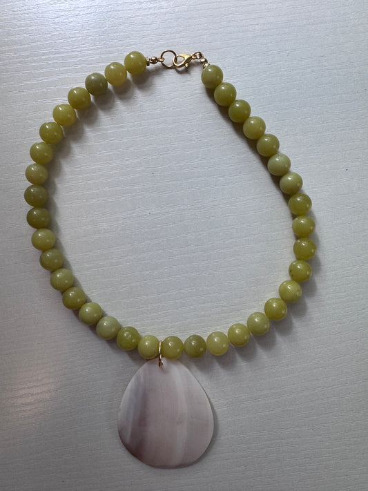 Matcha Shell Necklace (preorder 2 weeks)