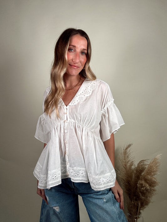 Embo Airy Collar Blouse