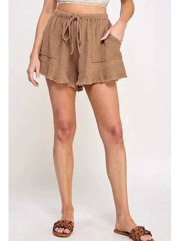 Fray Leg Shorts