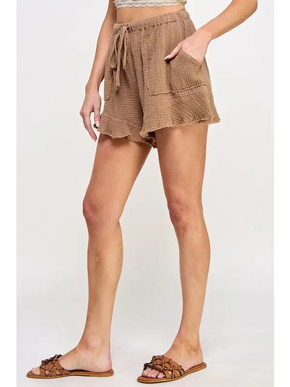 Fray Leg Shorts