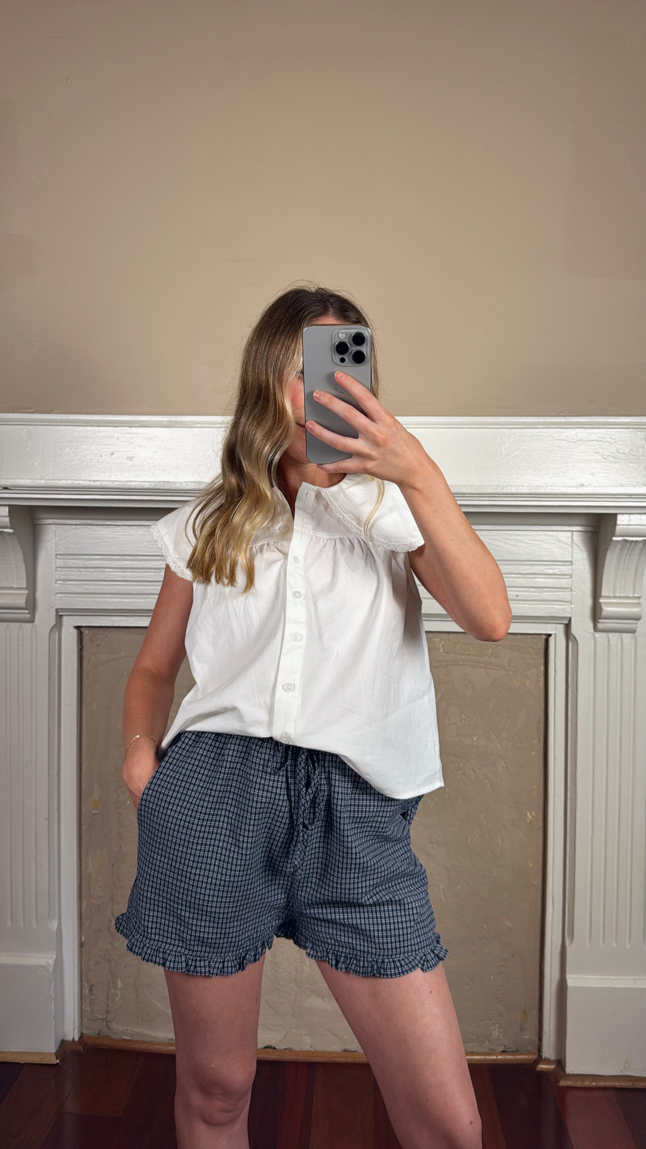 Plaid Ruffle Hem Shorts