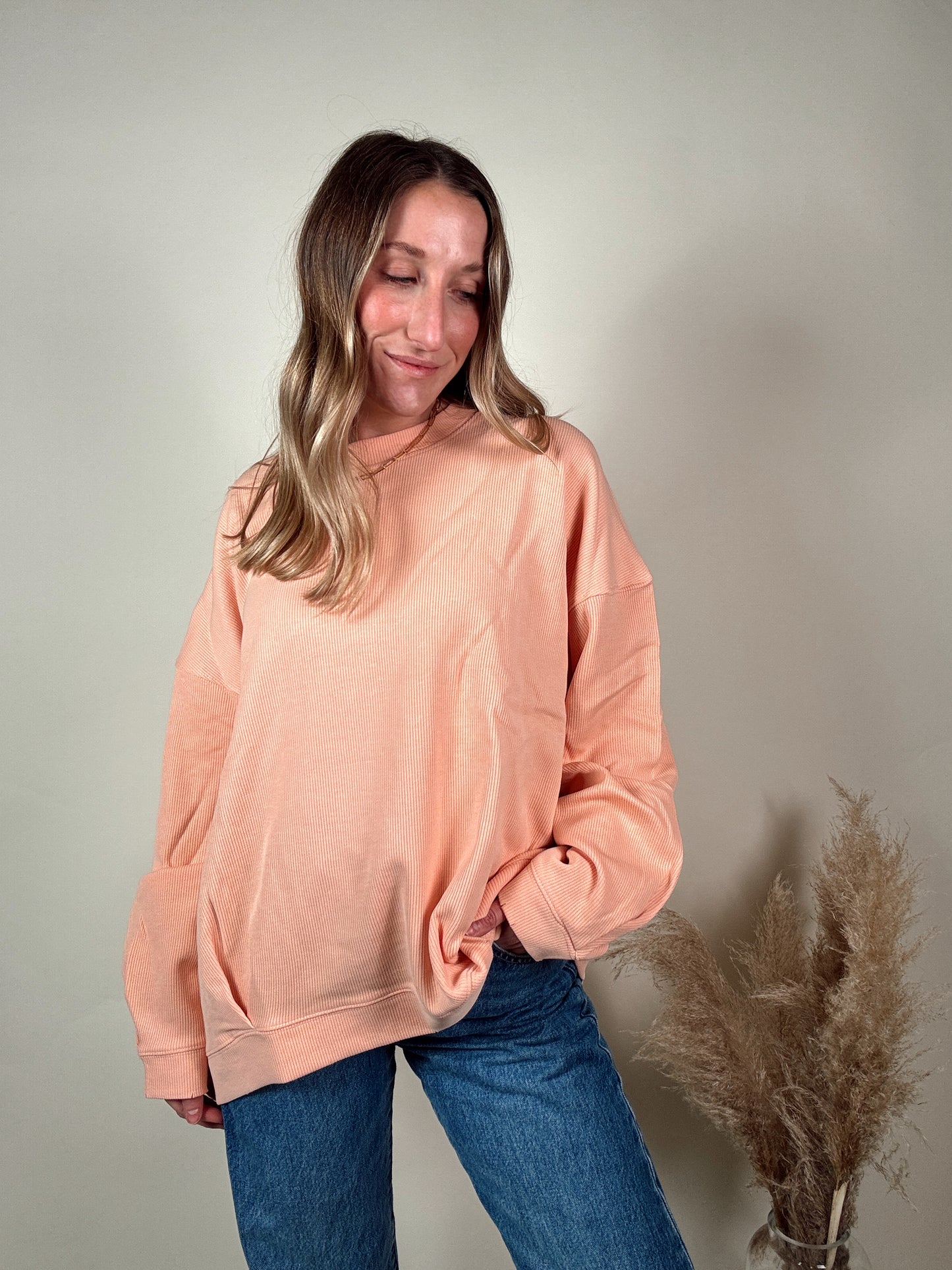 Around Town Crew Pullover - Apricot