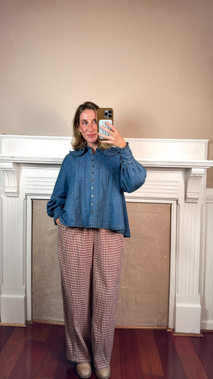 Frida Ruffle Collar Blouse