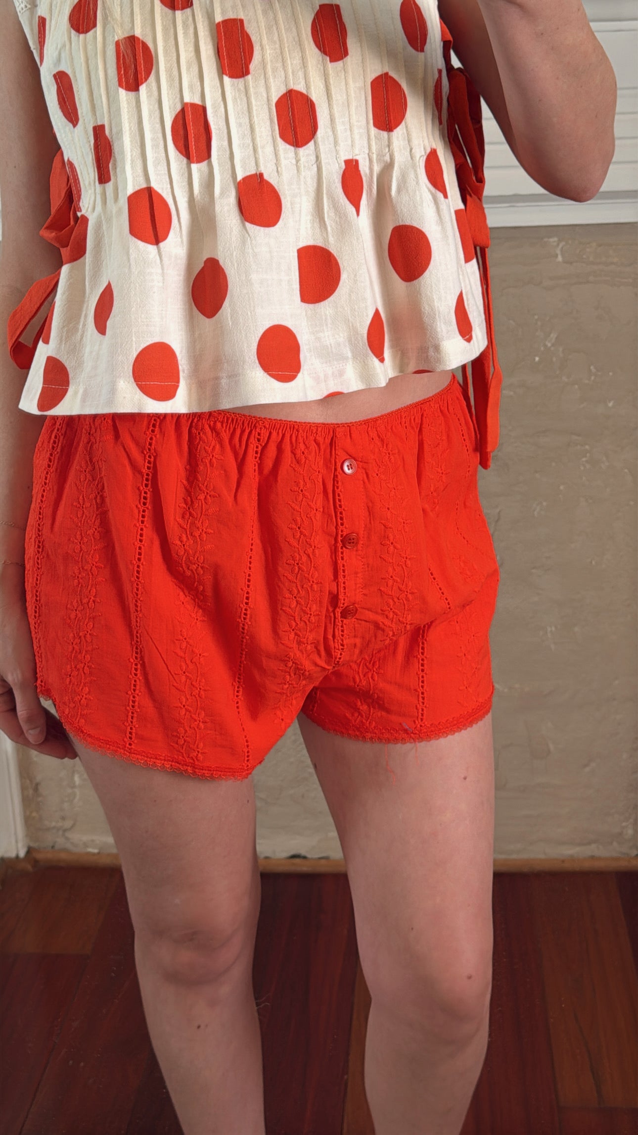 Broderie Mini Shorts - Red