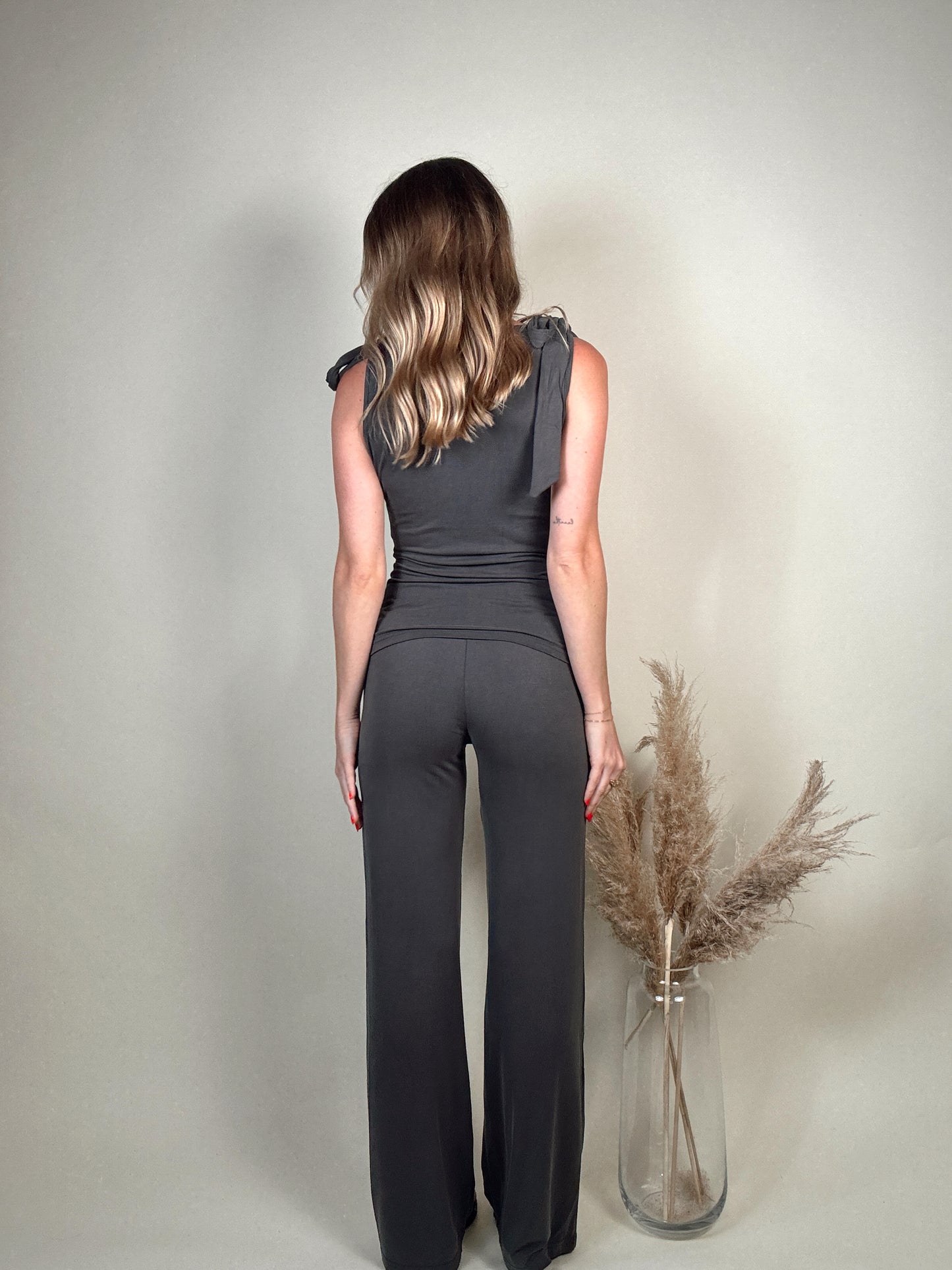 Greta Shoulder Tie Top and Pant Set