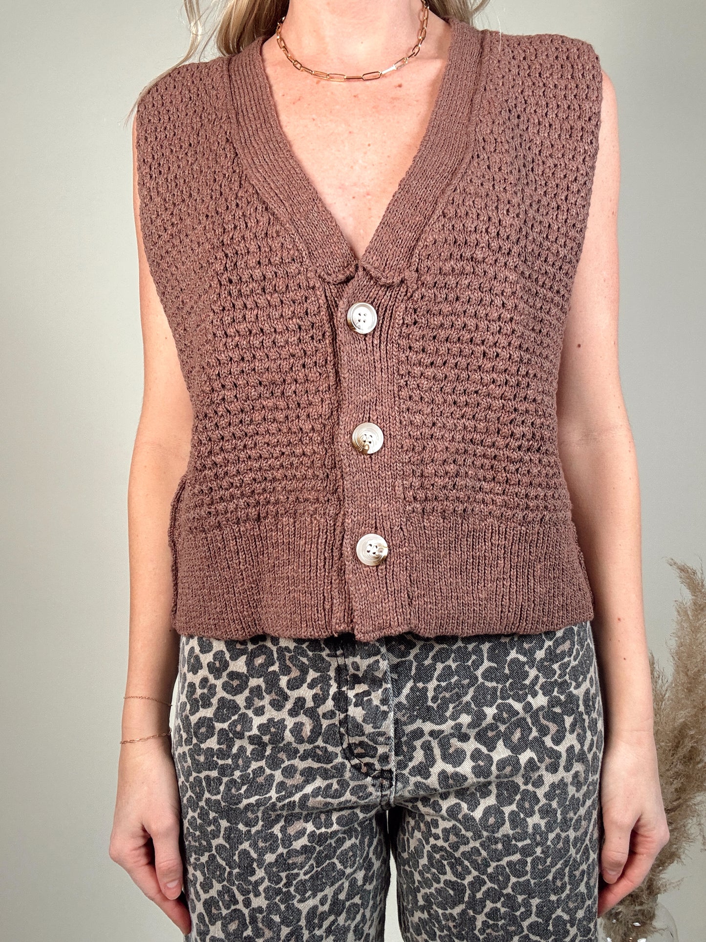 Zoe Sweater Vest - Brown