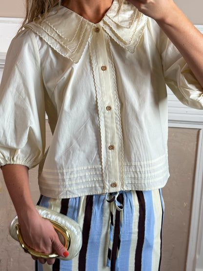 Triple-Layer Collar Puff Sleeve Top