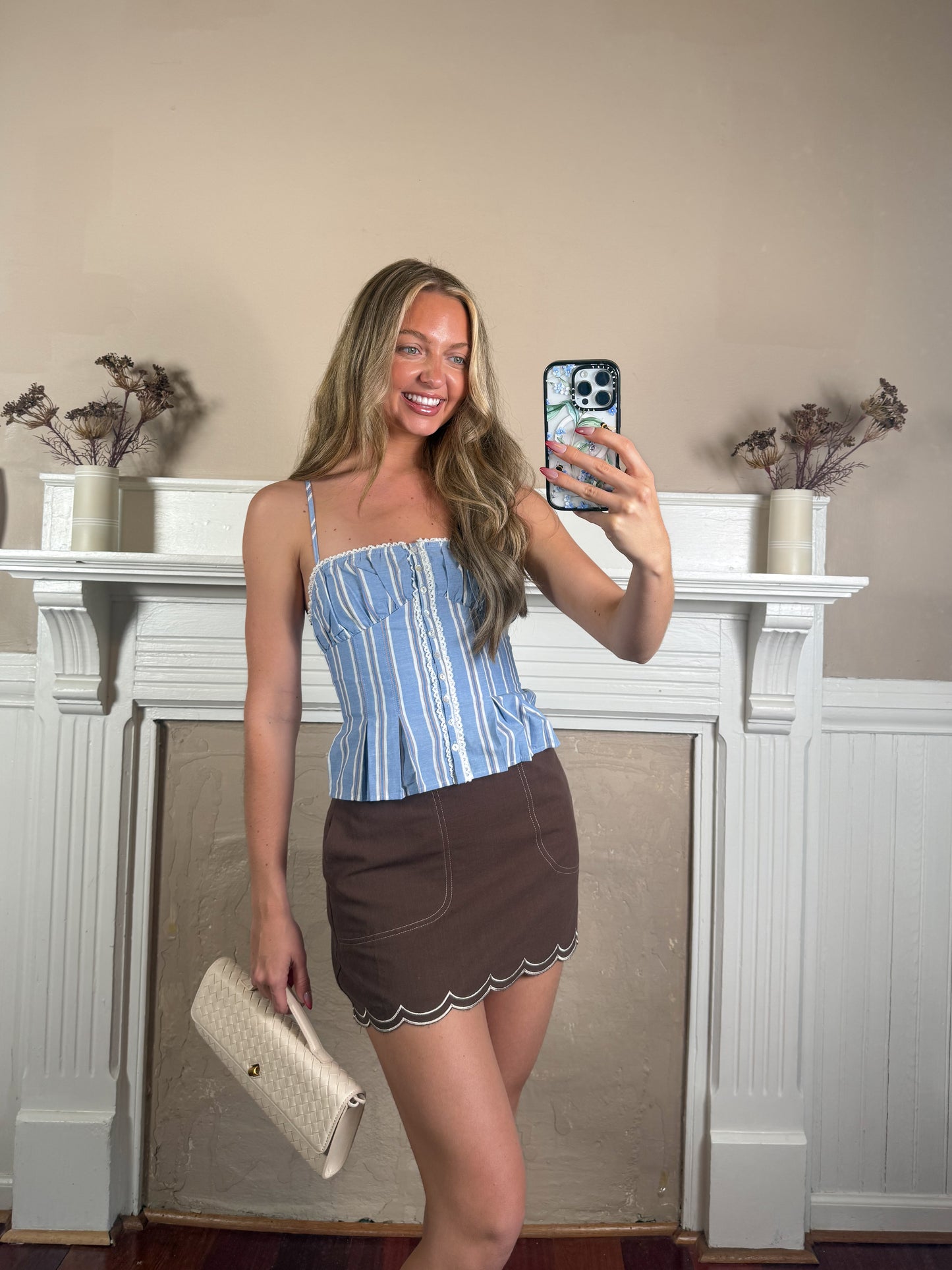 Scallop Hem Mini Skirt
