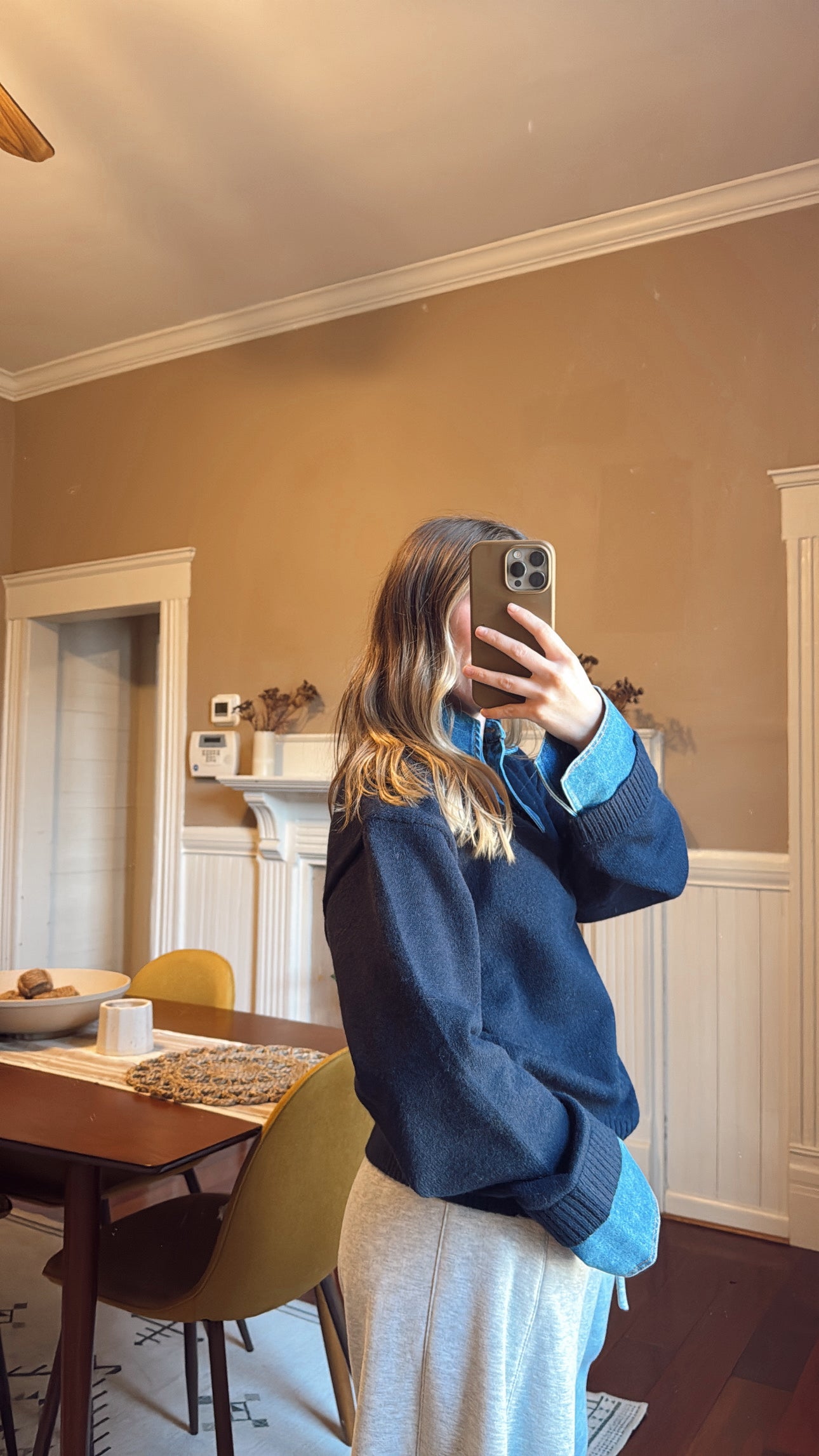 Emely Contrast Knit Top - Navy Blue