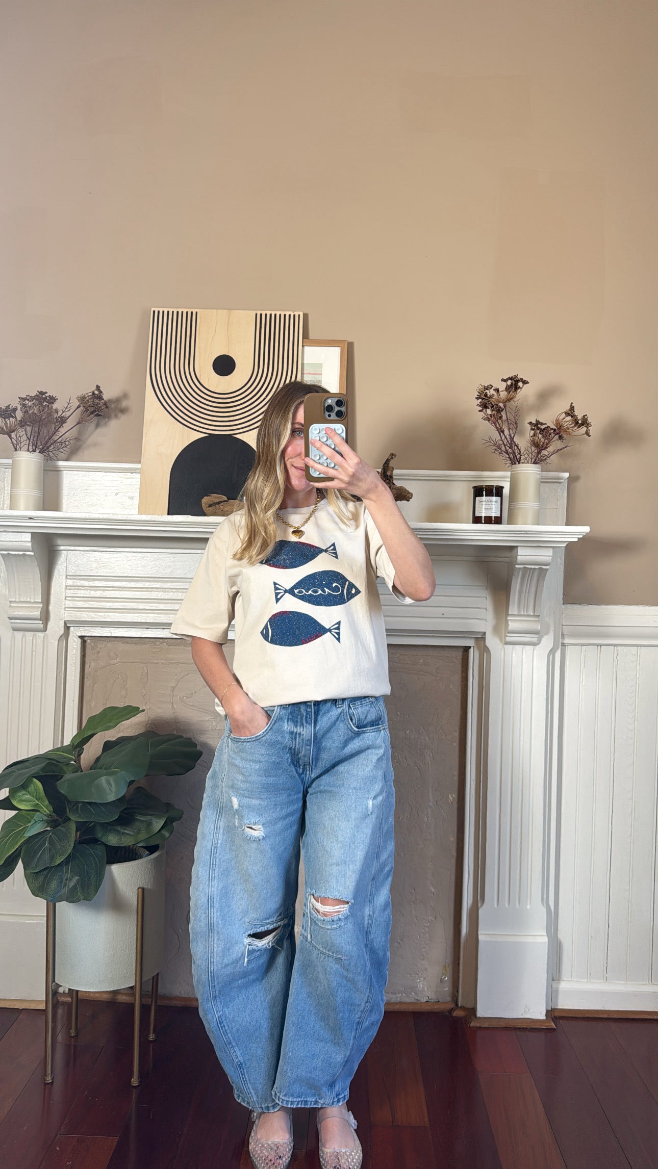 Ciao Fish Graphic Tee