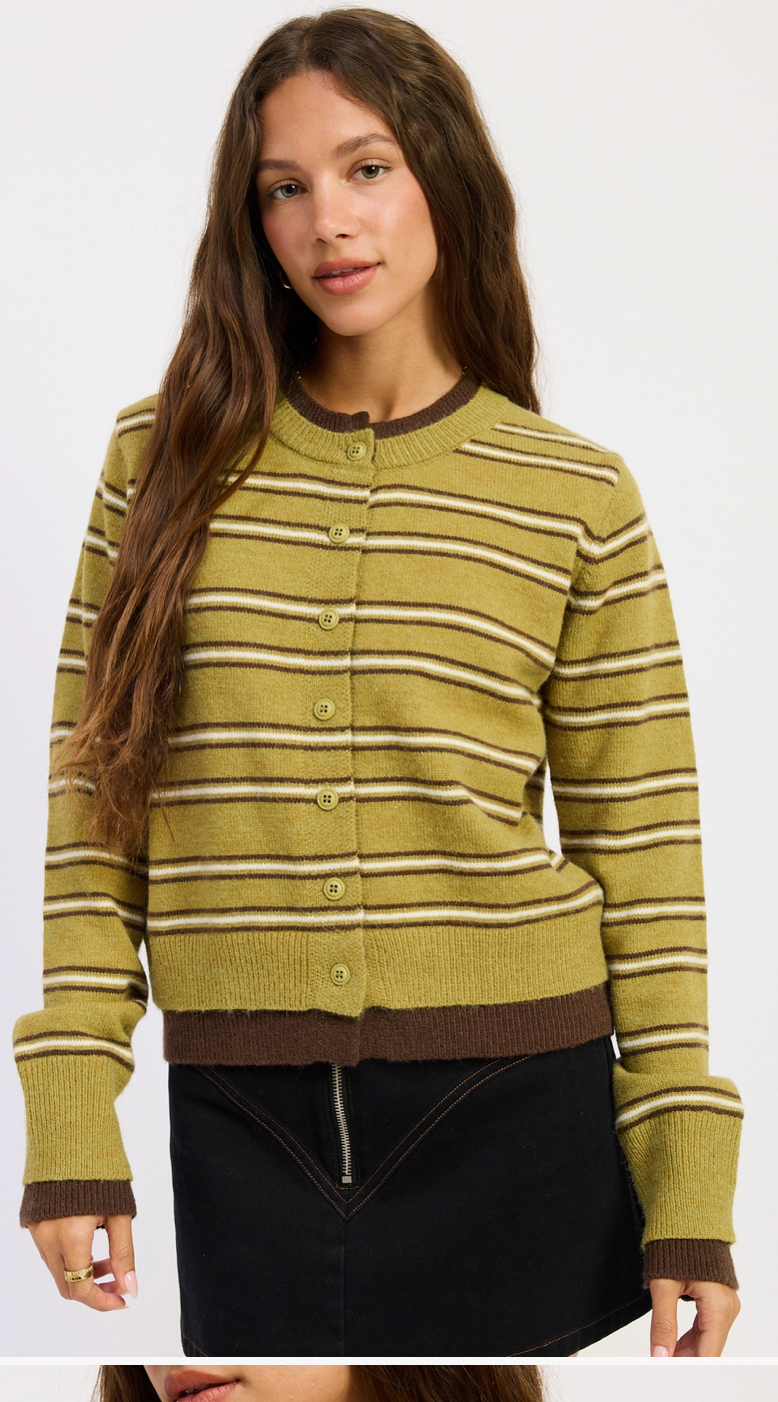 Layer Button Up Cardigan - Green