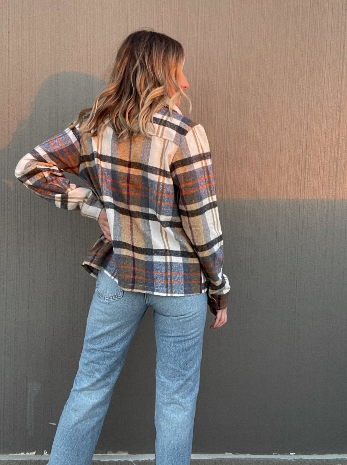 Vintage Plaid Sherpa Collared Jacket with Pockets